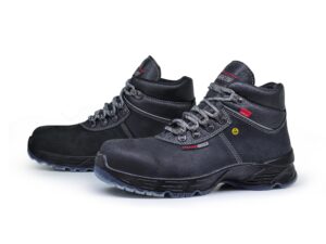 Exploring the Importance of Mountaineering in the UK