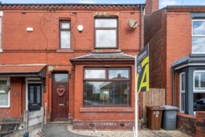 Exploring Ashton in Makerfield: History and Developments