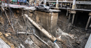 Bangkok Sinkhole: An Emergence of Urban Menace