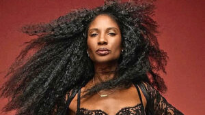 Denise Lewis and the Trend of Suspenders in Modern Fashion