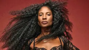 Denise Lewis and the Trend of Suspenders in Modern Fashion