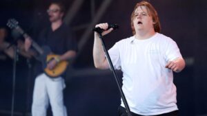The Rise of Lewis Capaldi: A Heartfelt Voice in Music