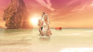 Stranded on Honeymoon Island: A Dramatic Love Story