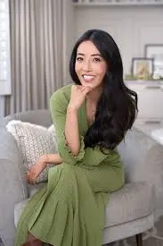 Exploring the Impact of Susie Ma in the Skincare Industry