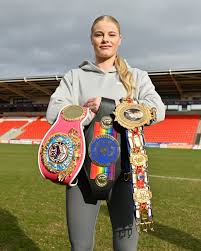 The Emerging Star: Tysie Gallagher’s Musical Journey