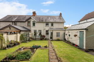 Discovering Belfast: A City of History and Culture