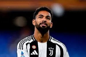 Douglas Luiz: A Rising Star in the World of Football