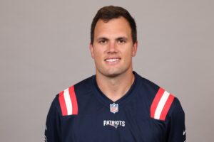 The Rise and Impact of Hunter Henry in the NFL