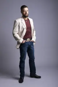 Understanding the Issue of James Traitors in Society