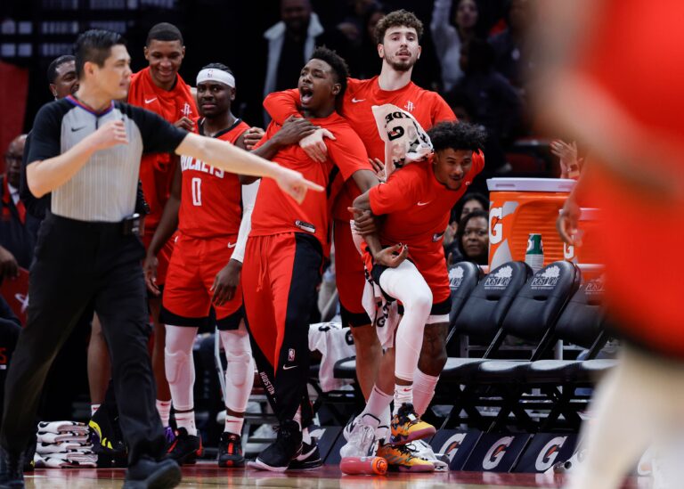 Pistons vs Rockets: An In-Depth Look at the NBA Rivalry