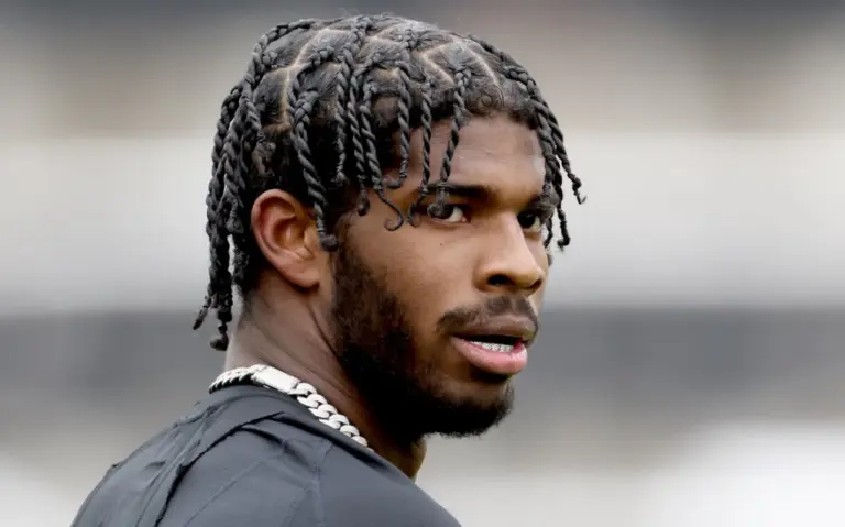 Shedeur Sanders: The Rising Star of College Football