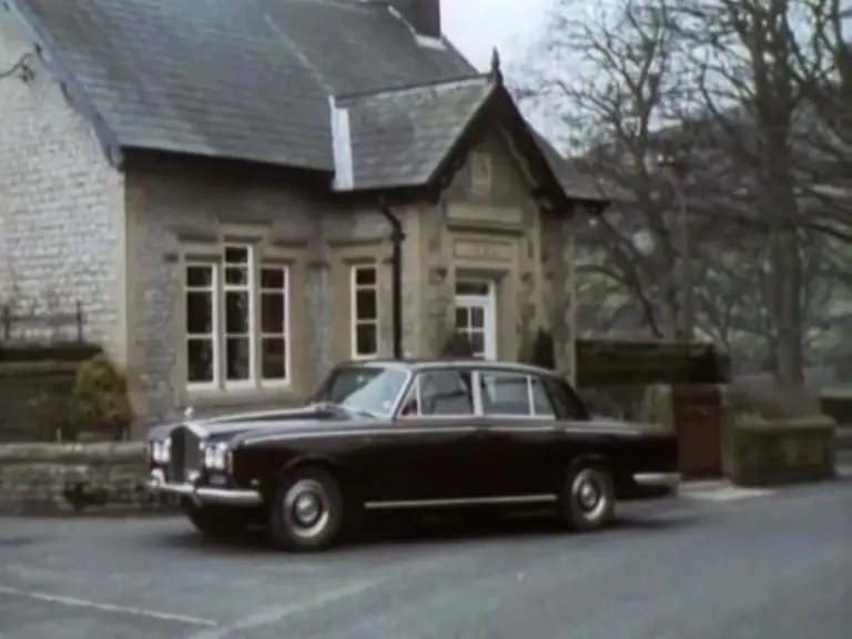 Doctor Todd Makes A Dramatic Return To Emmerdale