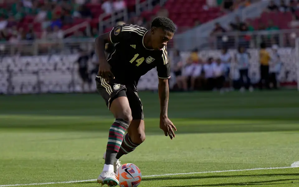 The Rising Star of Dujuan Richards in Football
