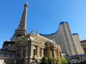 Finding Affordable Flights to Vegas: What You Need to Know