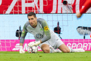 Understanding Football Transfer Deadline Day: Key Insights