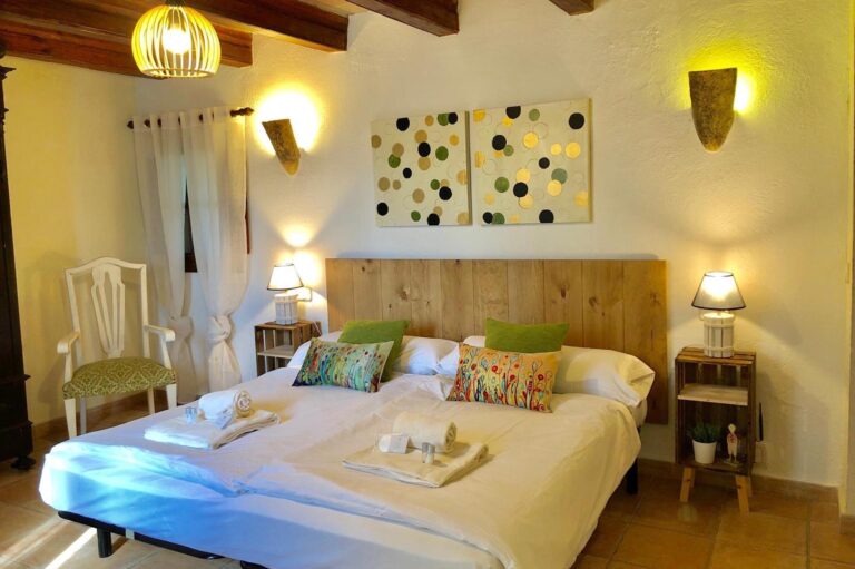 Exploring the Wonders of Mallorca: A Perfect Getaway