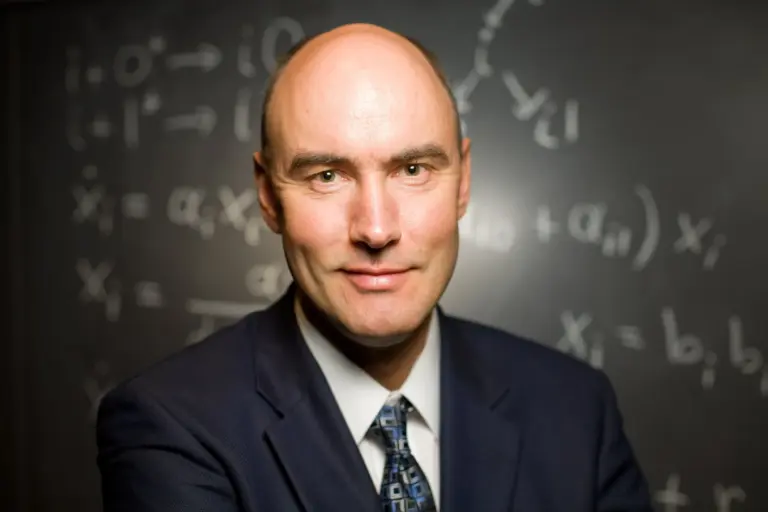 Unveiling the Work of Martin Nowak in Evolutionary Dynamics