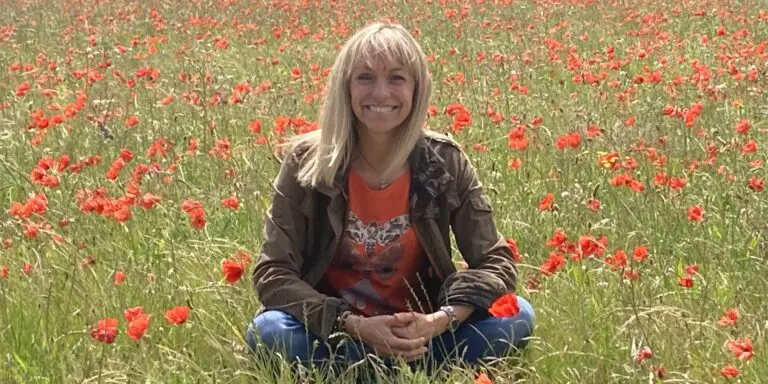 Michaela Strachan: A Leading Light in Wildlife Presentation