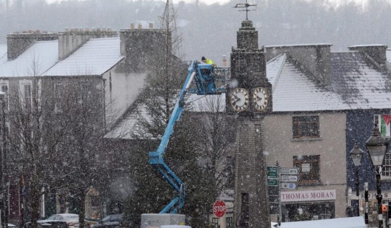 Moderate Snow Ice Warning: What You Need to Know