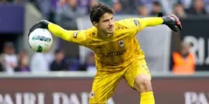 Spotlight on Senne Lammens: A Promising Football Talent