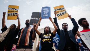 A Comprehensive Guide to Student Loans in the UK