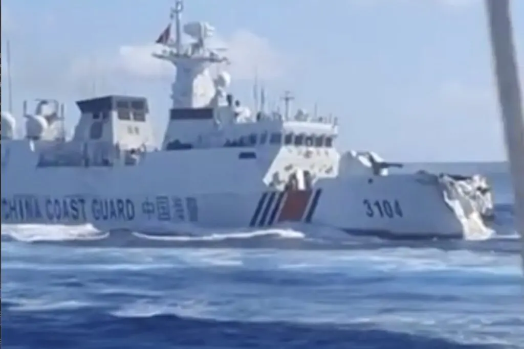 US Navy Ships Collide: Understanding the Incident