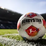 Bundesliga: Bayern Munich Dominates Borussia Moenchengladbach in  Clash