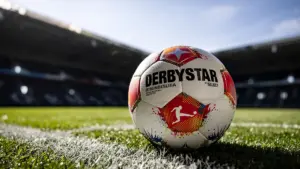 Bundesliga: Bayern Munich Dominates Borussia Moenchengladbach in  Clash