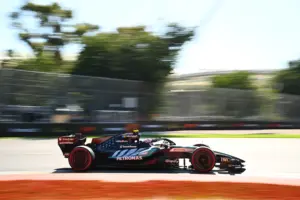 F1 Qualifying: George Russell Takes Pole Position in Australia