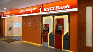 ICICI Bank Faces Market Pressure Amid Trading Volatility