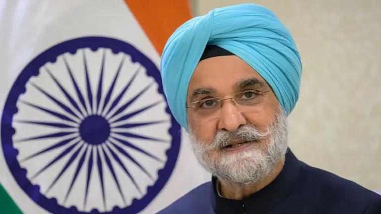 Taranjit singh sandhu appointed as Lieutenant Governor of Delhi