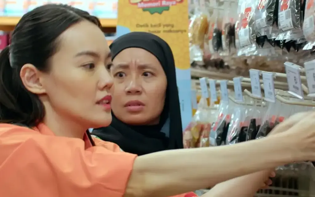 What is today: Fuel Prices and Moon Phase: