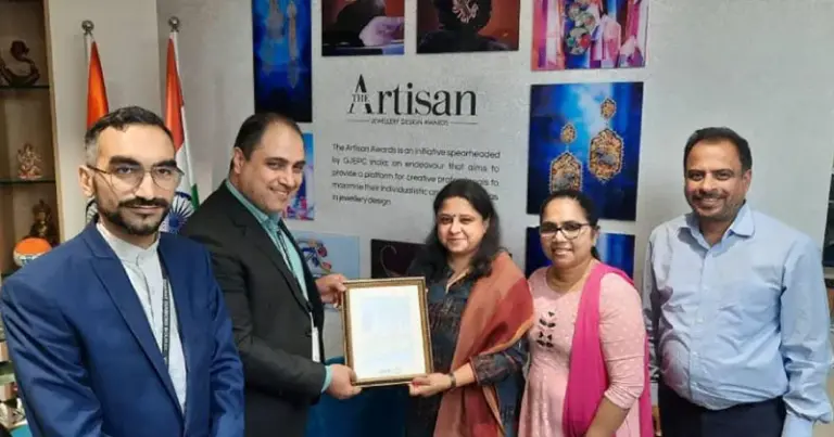 Iran: Escalating Tensions in the Strait of Hormuz